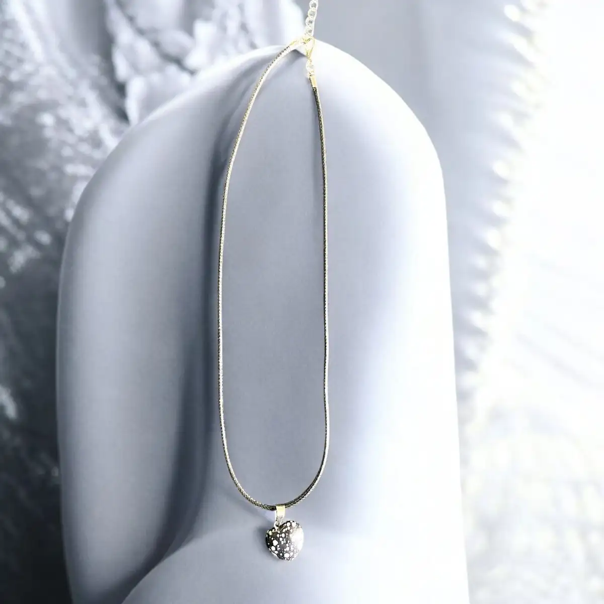 Colliers en pierre naturelle noir et gris #3